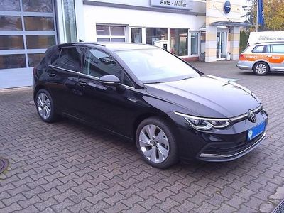 Gebraucht VW Golf VIII Style 131 PS (96 kW) 2024 Grenadillschwarz Limousine