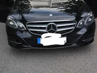 Gebraucht Mercedes E200 137 PS (100 kW) 2015 Schwarz Kombi