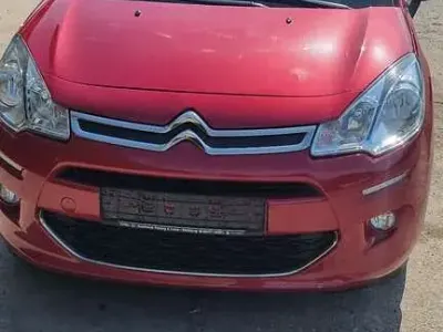 Gebraucht Citroën C3 Exclusive 82 PS (60 kW) 2013 Rot Limousine