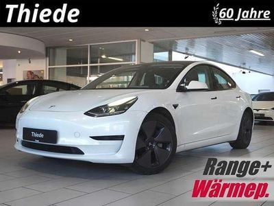Gebraucht Tesla Model 3 Standard Range Plus 239 kW (325 PS) 2021 Pearl white multicoat Limousine
