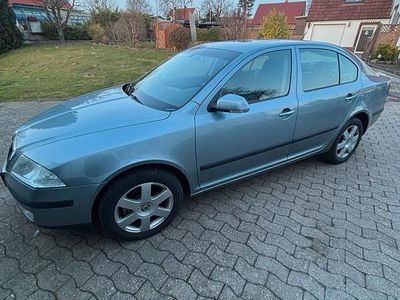 Gebraucht Skoda Octavia 116 PS (85 kW) 2004 Grau Limousine