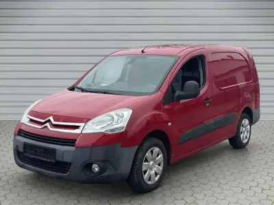 Gebraucht Citroën Berlingo 90 PS (66 kW) 2011 Rot Van / Kleinbus