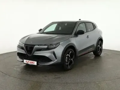 Ny Alfa Romeo Junior Edizione Speciale 145 HK (106 kW) 2025 Grå SUV