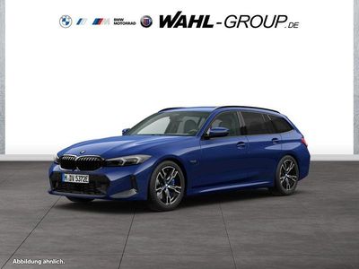 Gebraucht BMW 330e M Sport 292 PS (214 kW) 2022 Blau Kombi