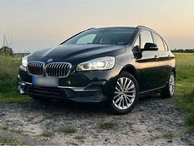 Gebraucht BMW 225 iPerformance 136 PS (100 kW) 2020 Schwarz Van / Kleinbus