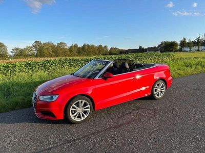 Gebraucht Audi A3 Cabriolet Sport 150 PS (110 kW) 2015 Rot Cabrio
