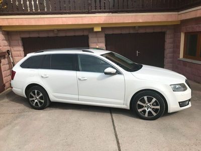 gebraucht Skoda Octavia Combi Elegance 2.0 TDI DSG,