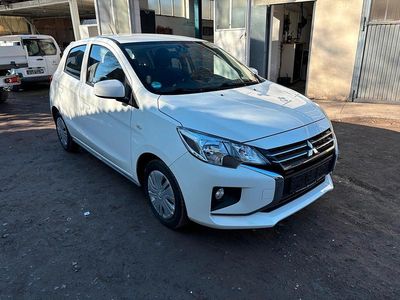Gebraucht Mitsubishi Space Star 72 PS (52 kW) 2020 Weiß Kleinwagen