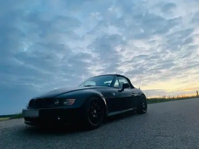 Gebraucht BMW Z3 140 PS (102 kW) 1996 Schwarz Cabrio