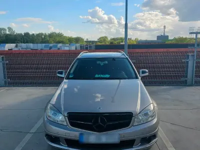 Gebraucht Mercedes C220 178 PS (130 kW) 2007 Grau Kombi
