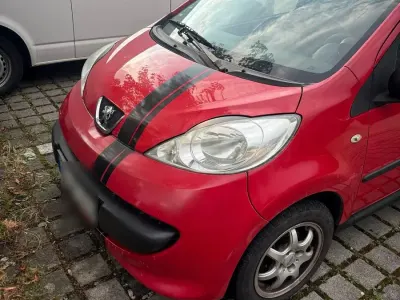 Gebraucht Peugeot 107 68 PS (50 kW) 2006 Rot Kleinwagen