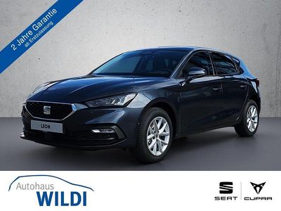 Usata Seat Leon 150 CV (110 kW) 2026 Grigio Berlina