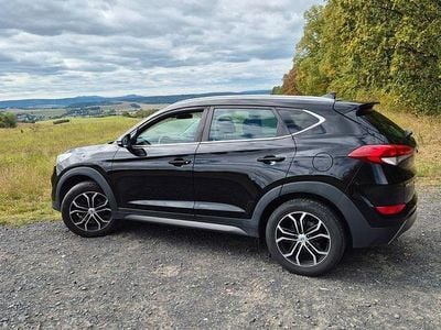 Gebraucht Hyundai Tucson Style 177 PS (130 kW) 2016 Schwarz SUV