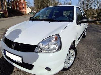 Gebraucht Renault Clio II Campus 75 PS (55 kW) 2011 Weiß Limousine