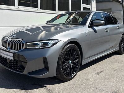 Gebraucht BMW 320 M Sport 190 PS (139 kW) 2023 Skyscraper grau metallic Limousine