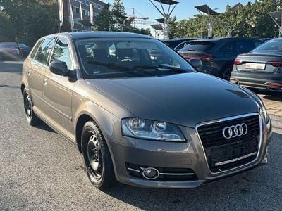 Grau Gebraucht 2012 Audi A3 Sportback Ambition Kleinwagen | 5.990 € (Etwas zu teuer)