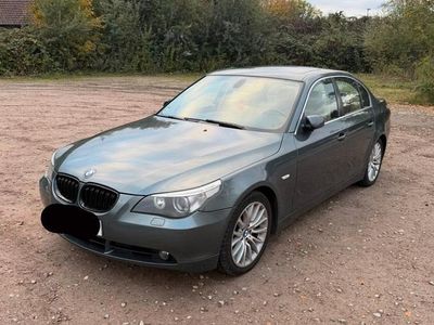 BMW 525