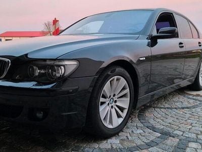 BMW 730