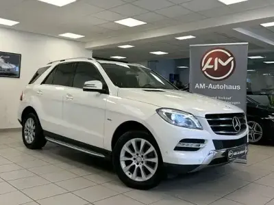 Gebraucht Mercedes ML350 258 PS (189 kW) 2012 Weiß SUV