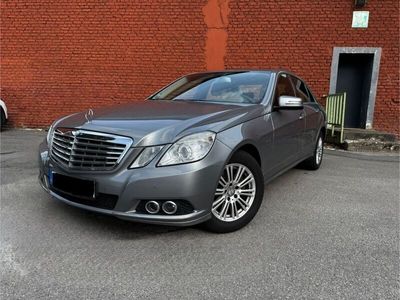 Mercedes E220