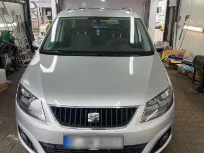 Gebraucht Seat Alhambra Style 140 PS (102 kW) 2013 Silber Van / Kleinbus