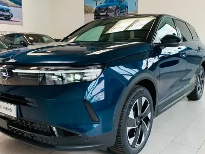 Neu Opel Grandland X 136 PS (100 kW) 2026 Blau SUV