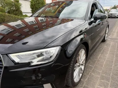 Gebraucht Audi A3 Sport 150 PS (110 kW) 2018 Schwarz Limousine