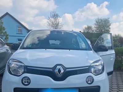 Second-hand Renault Twingo LIMITED 69 CP (50 kW) 2017 Alb Hatchback