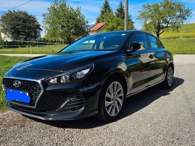 gebraucht Hyundai i30 1.4 T-GDI Trend DCT Fastback Trend