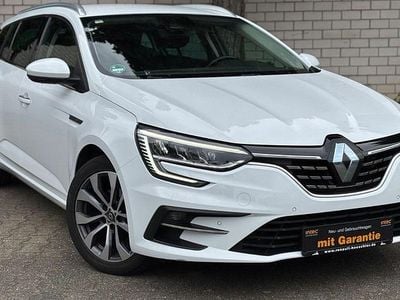 Gebraucht Renault Mégane GrandTour Techno 116 PS (85 kW) 2022 Weiß Kombi