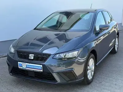 Gebraucht Seat Ibiza Style 95 PS (69 kW) 2024 Grau Kleinwagen