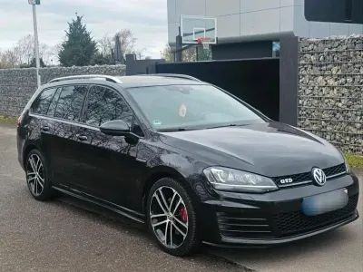 Gebraucht VW Golf VII GTD 184 PS (135 kW) 2017 Schwarz Kombi