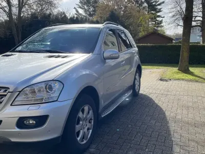 Gebraucht Mercedes 320 2007 Silber SUV