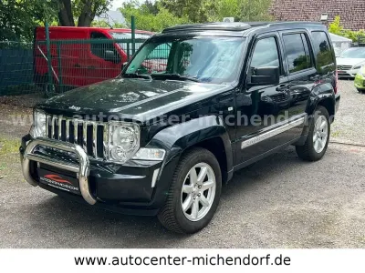 Gebraucht Jeep Cherokee Limited 177 PS (130 kW) 2009 Schwarz SUV