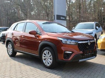 Neu Suzuki SX4 S-Cross 129 PS (94 kW) 2025 Braun SUV