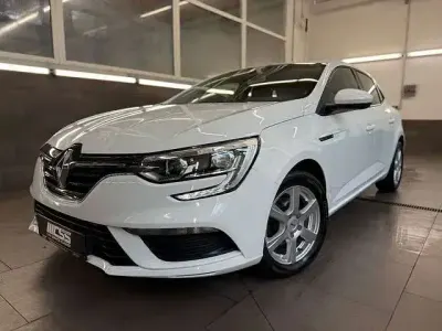 Gebraucht Renault Mégane IV Play 110 PS (80 kW) 2018 Weiss Limousine