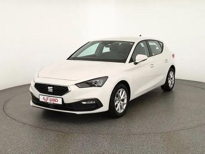 Second-hand Seat Leon Style 116 CP (85 kW) 2022 Alb Berlinǎ