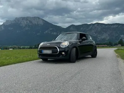 Gebraucht Mini One D 95 PS (69 kW) 2017 Schwarz Kleinwagen