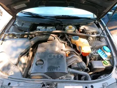 Gebraucht Audi A4 101 PS (74 kW) 1998 Limousine