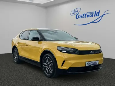 Używany Ford Capri Premium 210 kW (286 KM) 2025 Żółty SUV