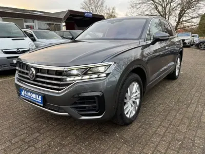 Gebraucht VW Touareg R-line 340 PS (250 kW) 2019 Quarzitgrau (metallic) SUV
