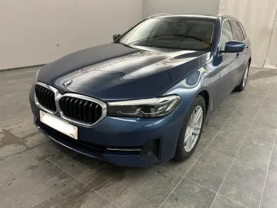 Gebraucht BMW 520 Performance 190 PS (139 kW) 2022 Blau Limousine