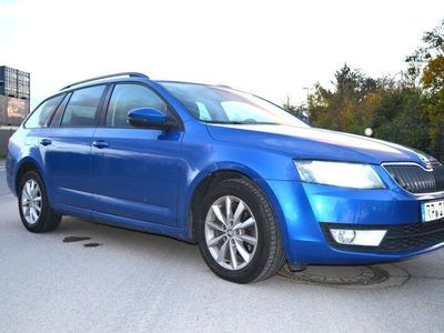 gebraucht Skoda Octavia 1.6TDI DSG Automatik Leder Android TüV bis 08.25