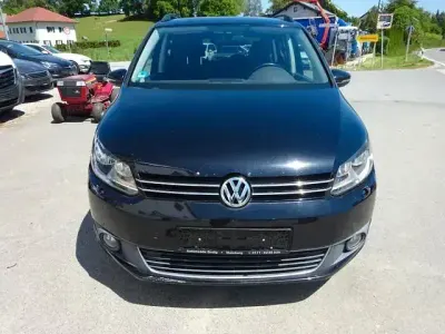 Gebraucht VW Touran 135 PS (99 kW) 2011 Schwarz Van / Kleinbus