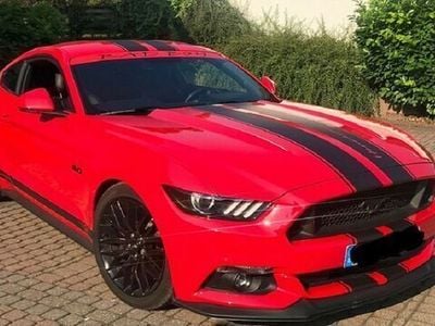 Rot Gebraucht 2017 Ford Mustang Coupé | 21.990 €