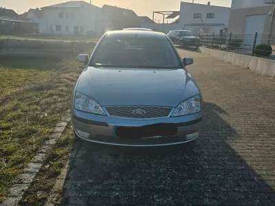 Gebraucht Ford Mondeo 125 PS (91 kW) 2005 Silber Limousine