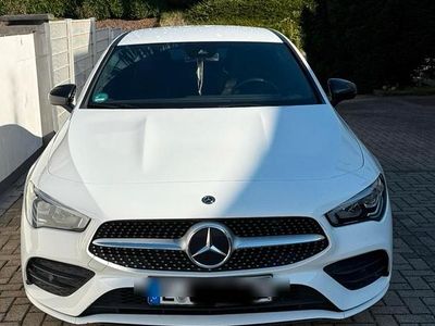 Gebraucht Mercedes CLA180 AMG line 136 PS (100 kW) 2020 Weiß Limousine