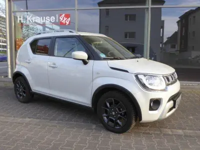Begagnad Suzuki Ignis Comfort 83 HK (61 kW) 2024 Vit SUV