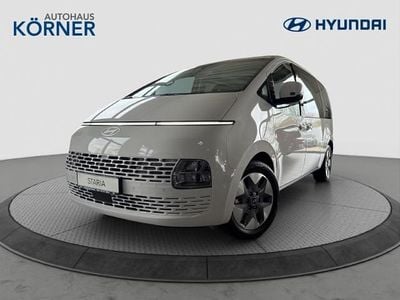 Nouă Hyundai Staria Trend 225 CP (165 kW) 2026 Alb Monovolum