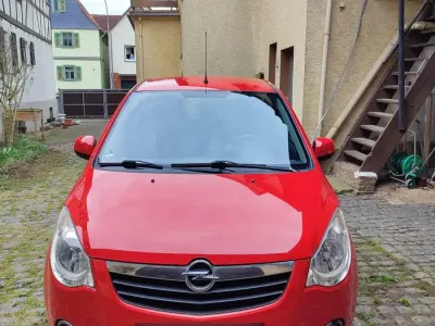 Używany Opel Agila Edition 86 KM (63 kW) 2010 Czerwony Hatchback
